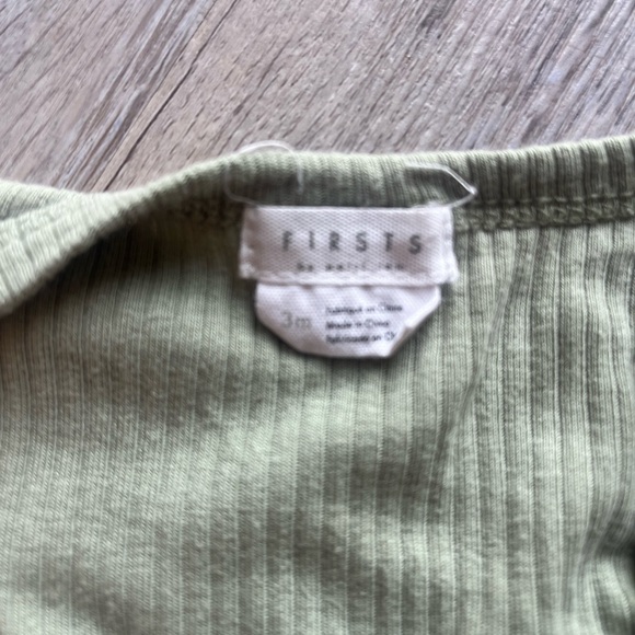 FIRSTS organic cotton blend sage green long sleeve Onesie size 3 months - Picture 4 of 5